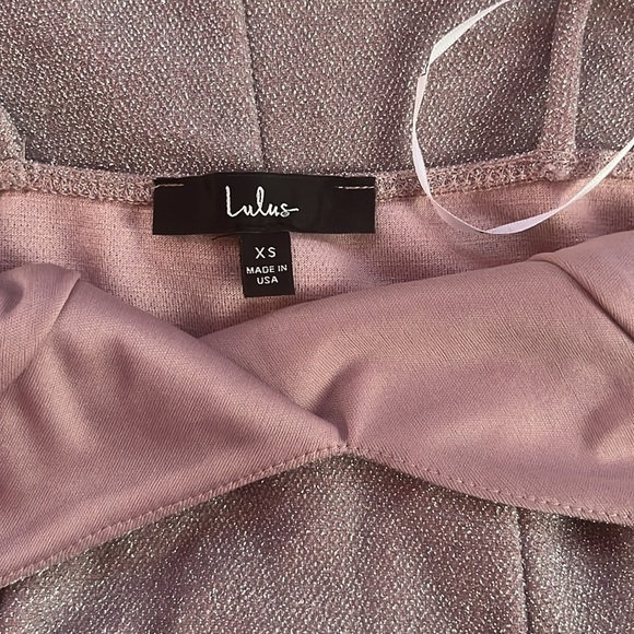 Never been used, bought it for an even and never when to it. - Picture 3 of 4